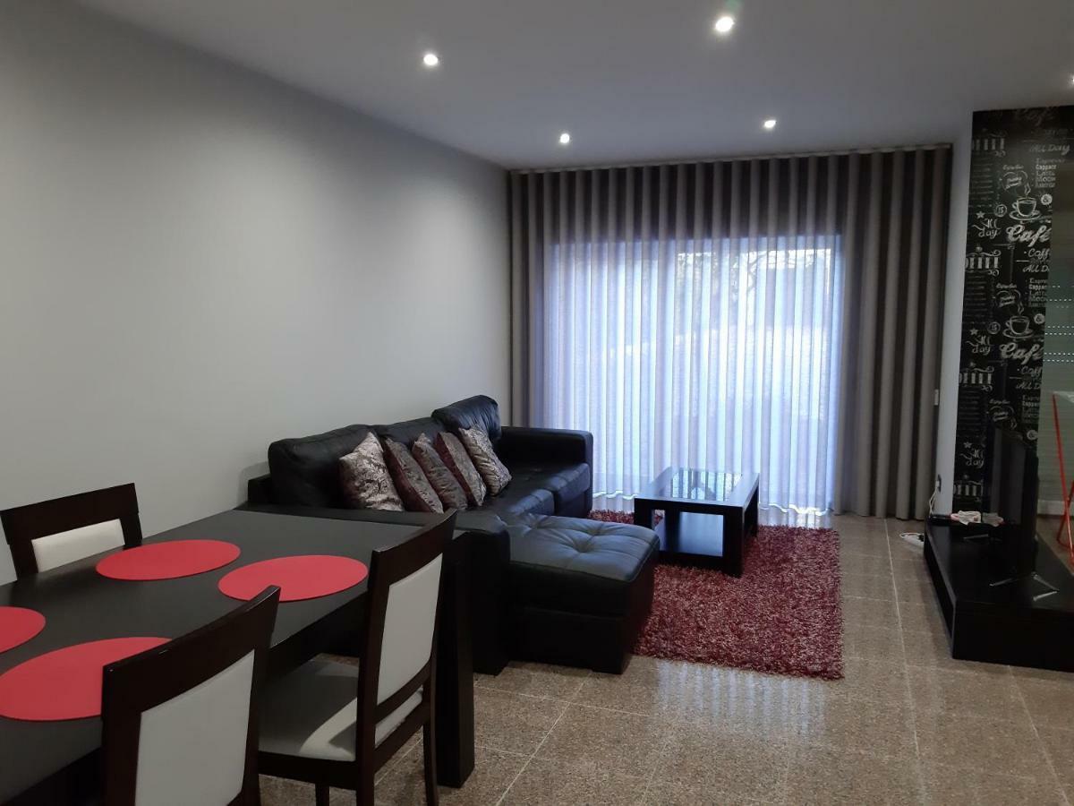 Апартаменты Oporto House Al Мая Экстерьер фото